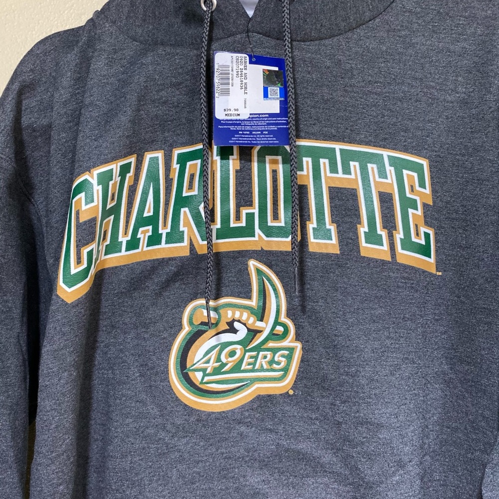 Good Looking Charlotte 49ers, Men’s Small, NWT - Picture 3 of 3